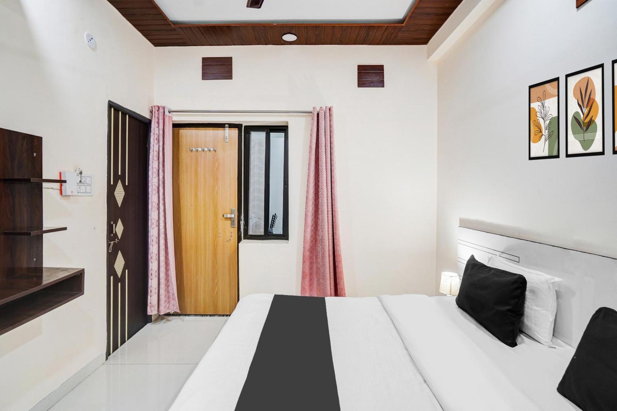 Super Hotel O Brilliant Convention Centre Formerly Madhur Shree Indore Exterior photo